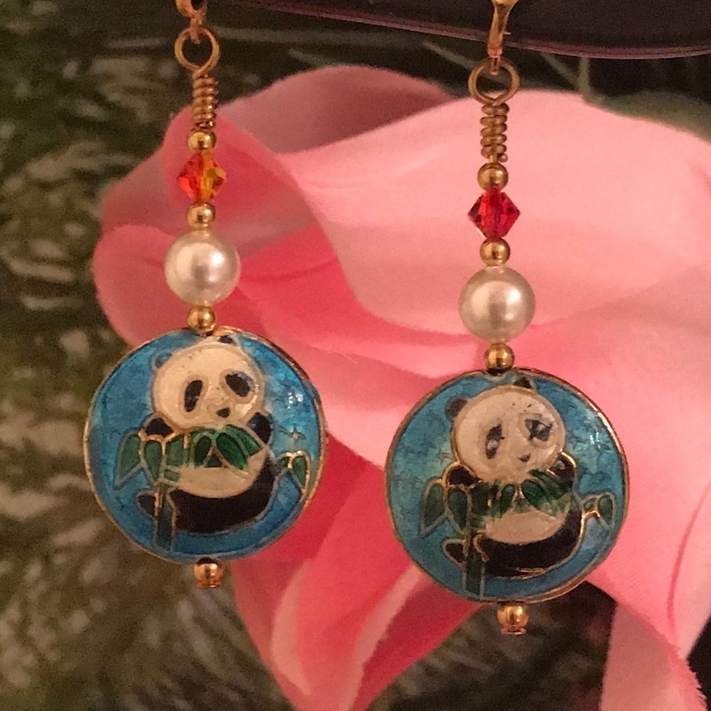 🔥ON SALE🔥3/$30🔥 💖 LA Design💖Handmade Earrings